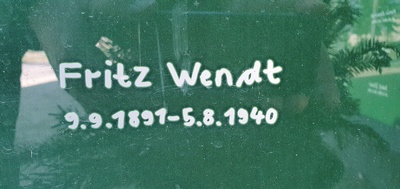 Schriftzug Fritz Wendt